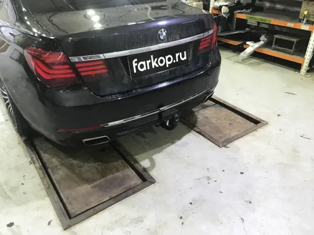 Фаркоп Steinhof для BMW 7 серия (F01) 2008-2015 Арт. B-078 B-078 в Рязань