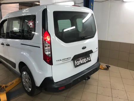 Фаркоп Galia для Ford Tourneo Connect 2014-2022 F129A в Рязань
