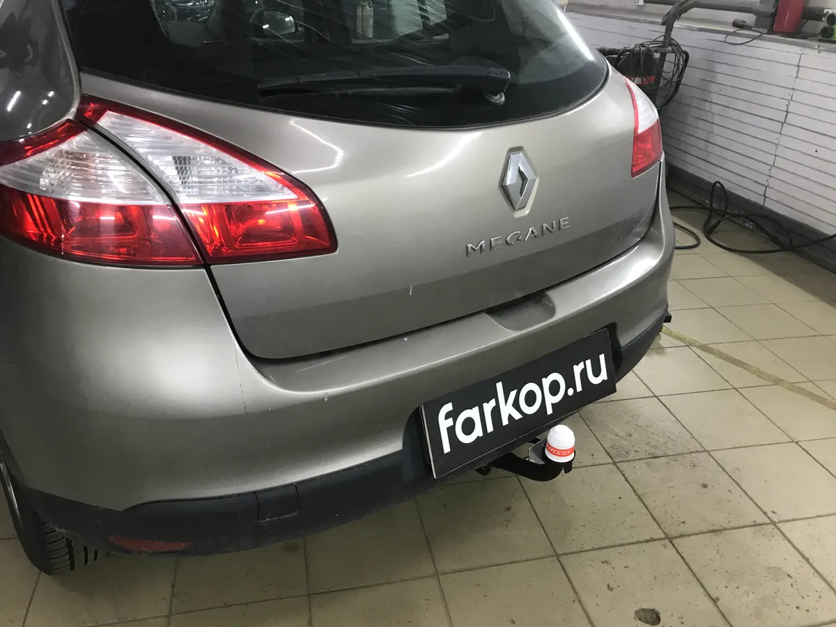 Фаркоп Трейлер для Renault Megane (5дв. хэтчбек ) 2008-2016 Арт. 9050 9050 в Рязань Фаркоп Трейлер для Renault Megane (5дв. хэтчбек ) 2008-2016 Арт. 9050 9050 в Рязань