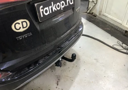 Фаркоп Berg для Toyota RAV4 2013-2019 Арт. F.5711.001 F.5711.001 в Рязань