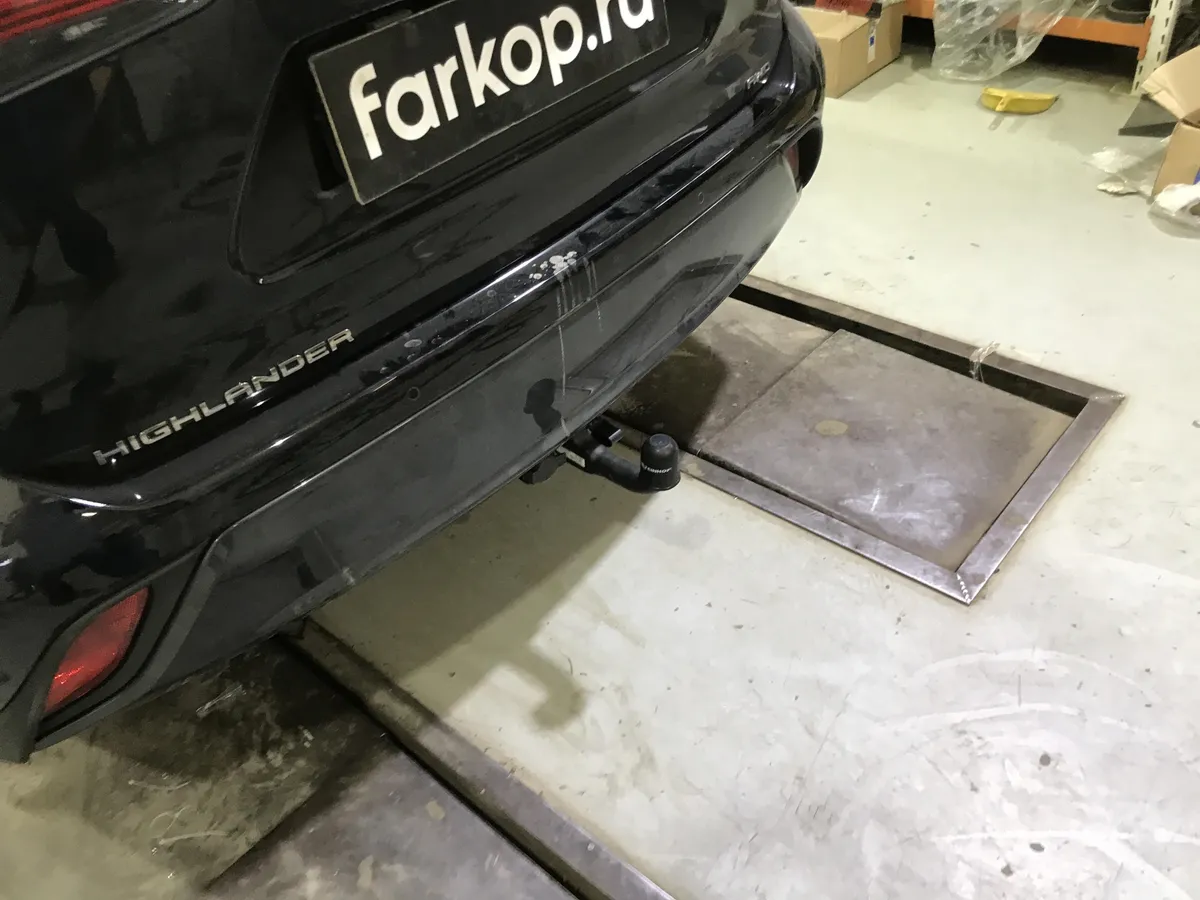 Фаркоп Steinhof для Toyota Highlander 2019-2026 T-157 в Рязань Фаркоп Steinhof для Toyota Highlander 2019-2026 T-157 в Рязань
