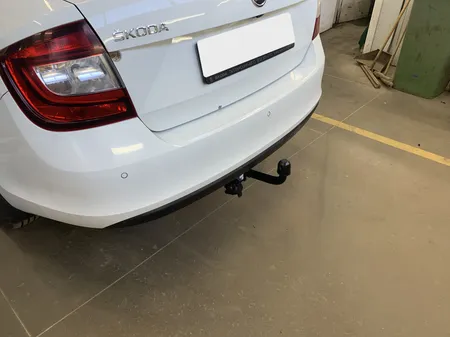 Фаркоп Berg для Skoda Rapid 2014-2020 F.5112.001 в Рязань