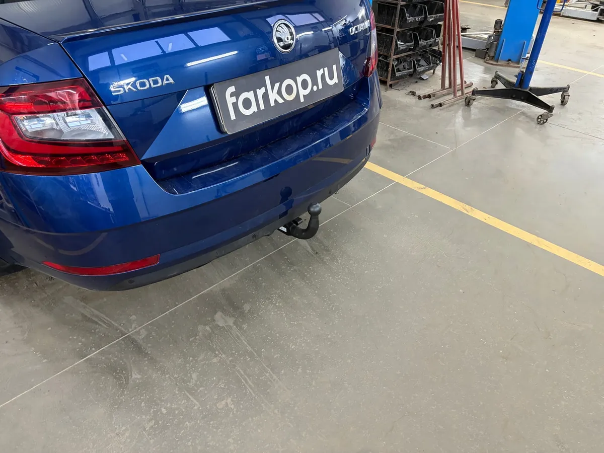 Фаркоп Steinhof для Skoda Octavia 2012-2020 V-063 в Рязань Фаркоп Steinhof для Skoda Octavia 2012-2020 V-063 в Рязань