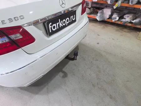 Фаркоп Steinhof для Mercedes E-class (седан) 2009-2016 Арт. M-118 M-118 в Рязань