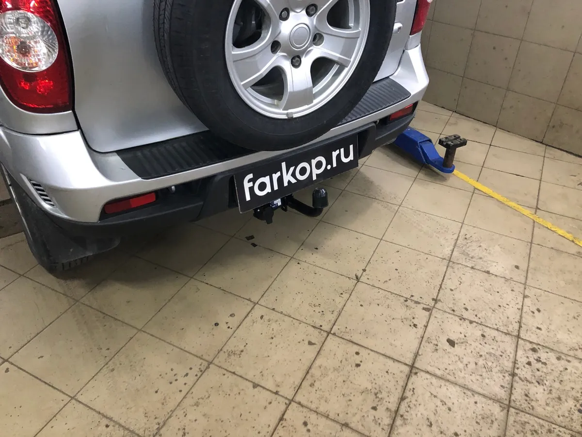 Фаркоп Berg для Chevrolet Niva 2002-2020 F.6016.003 в Рязань Фаркоп Berg для Chevrolet Niva 2002-2020 F.6016.003 в Рязань