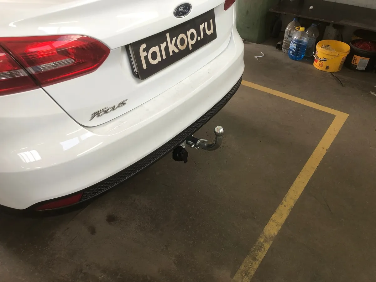 Фаркоп Лидер Плюс для Ford Focus (седан) 2011-2018 F102-BA в Рязань