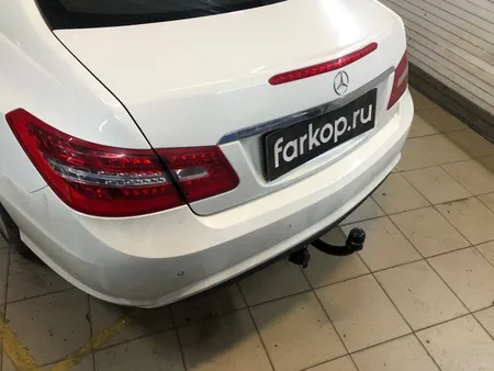Фаркоп Steinhof для Mercedes E-class (купе) 2009-2016 M-150 в Рязань