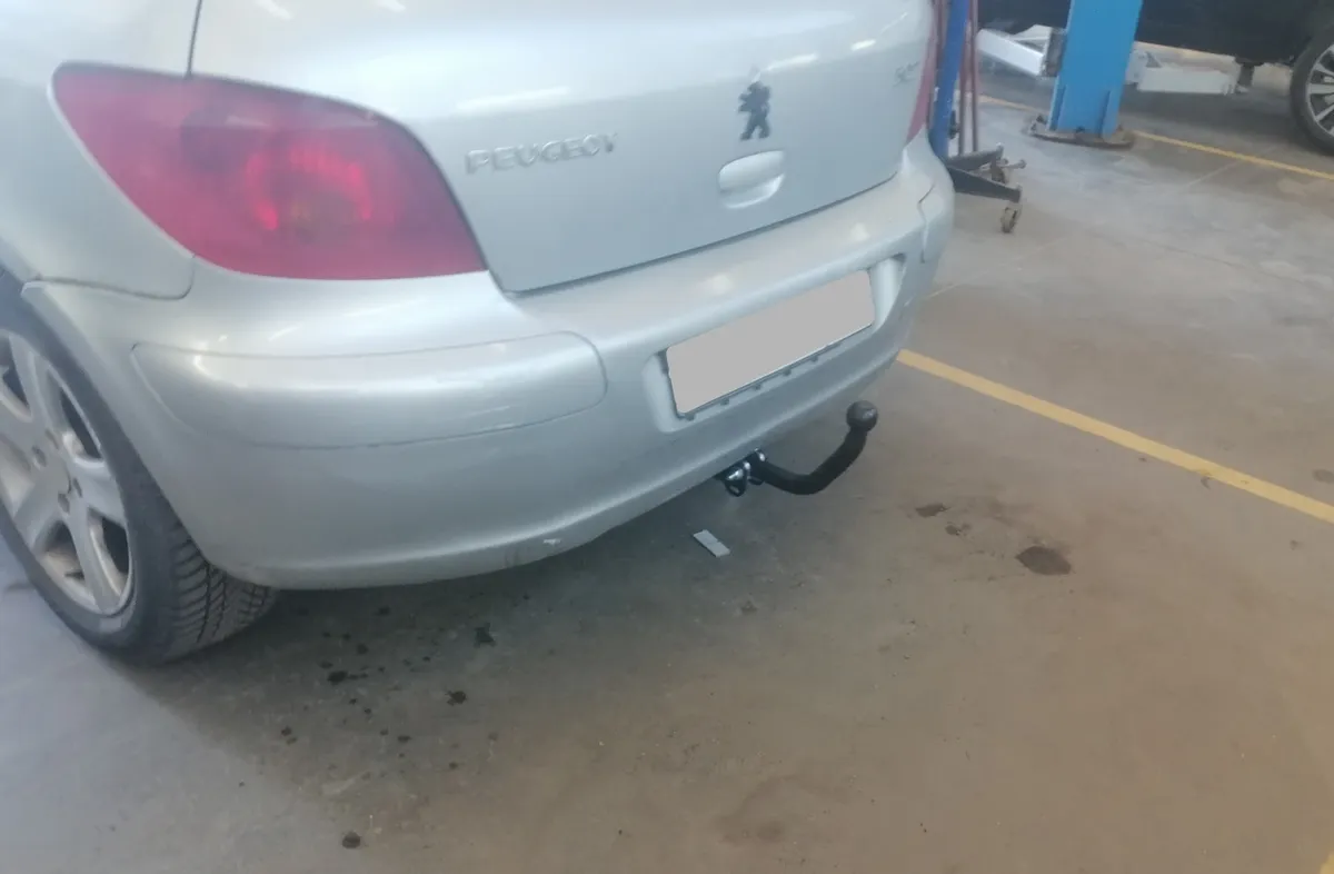 Фаркоп Лидер плюс для Peugeot 307 (хетчбек) 2001-2008 P106-A в Рязань
