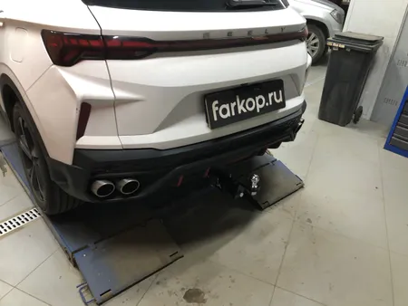 Фаркоп TowRus для Geely Coolray 2020- 299413 в Рязань