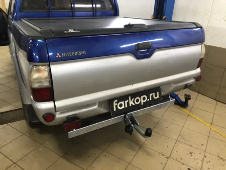 Фаркоп Galia для Mitsubishi L200 1996-2006 M120A в Рязань