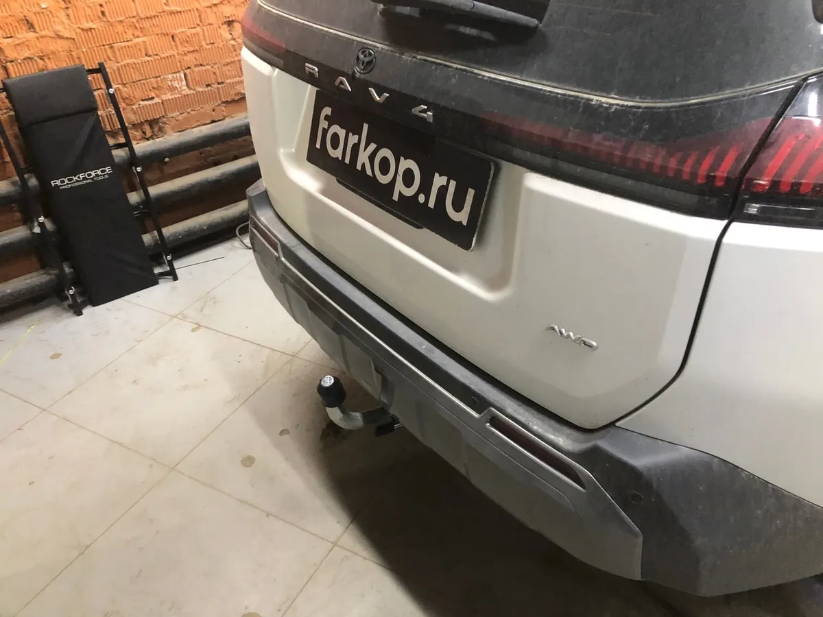 Фаркоп Galia для Toyota RAV4 2025- T072C в Рязань