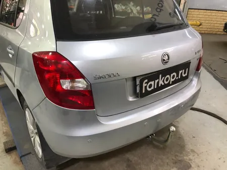 Фаркоп Galia для Skoda Fabia (хетчбек) 2007-2014 S081A в Рязань